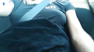 Horny university hoe with a phat bud rails in the car to give blowjobs - EsdeathPorn