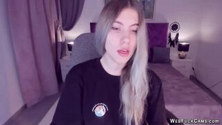 Big tits tattooed blonde amateur teen SimaDark fingers shaved pussy on webcam