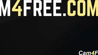 Super Horny Babe Orgasm On Cam